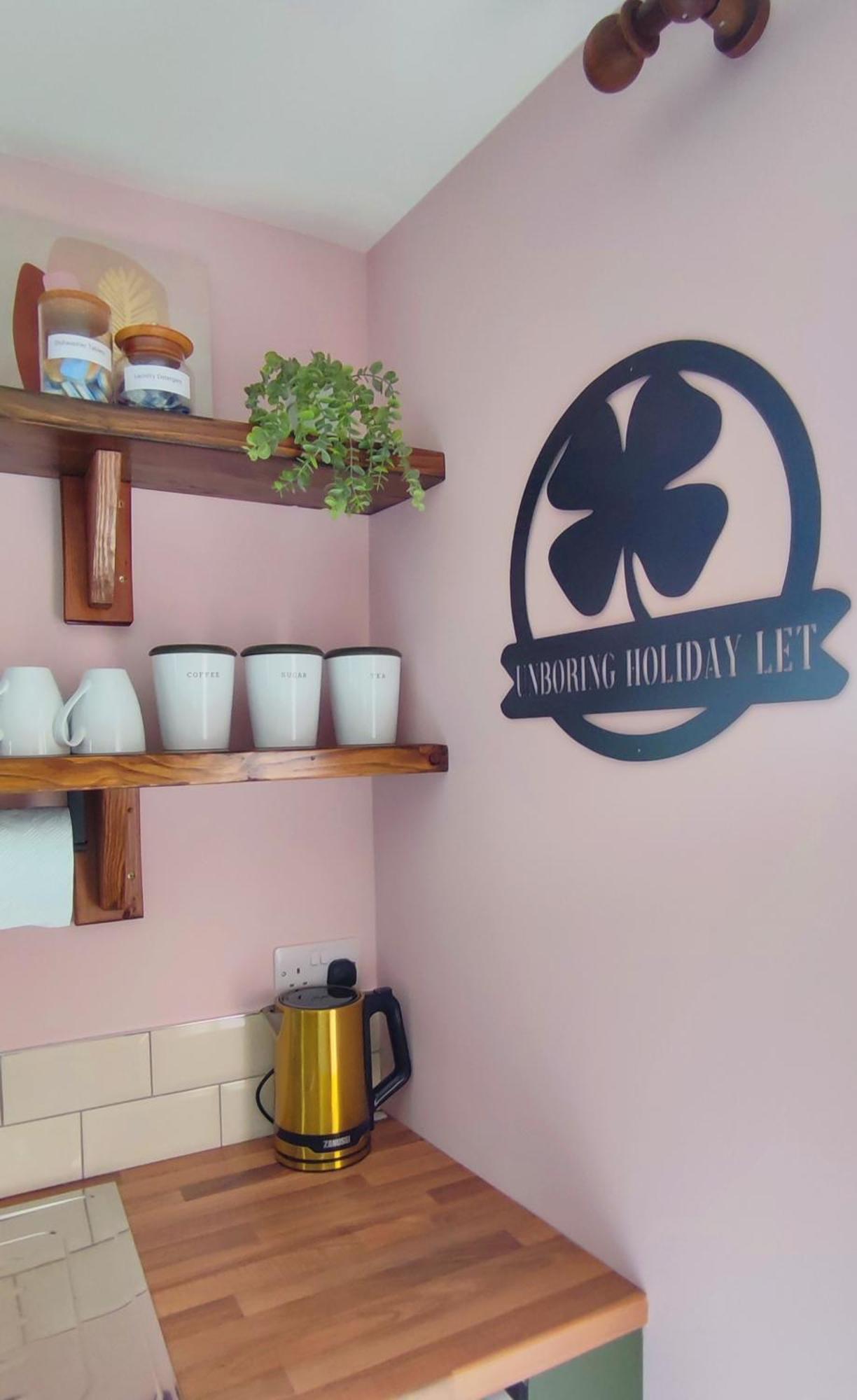 Unboring Let, Ballina, Mayo * Ballina (Mayo)