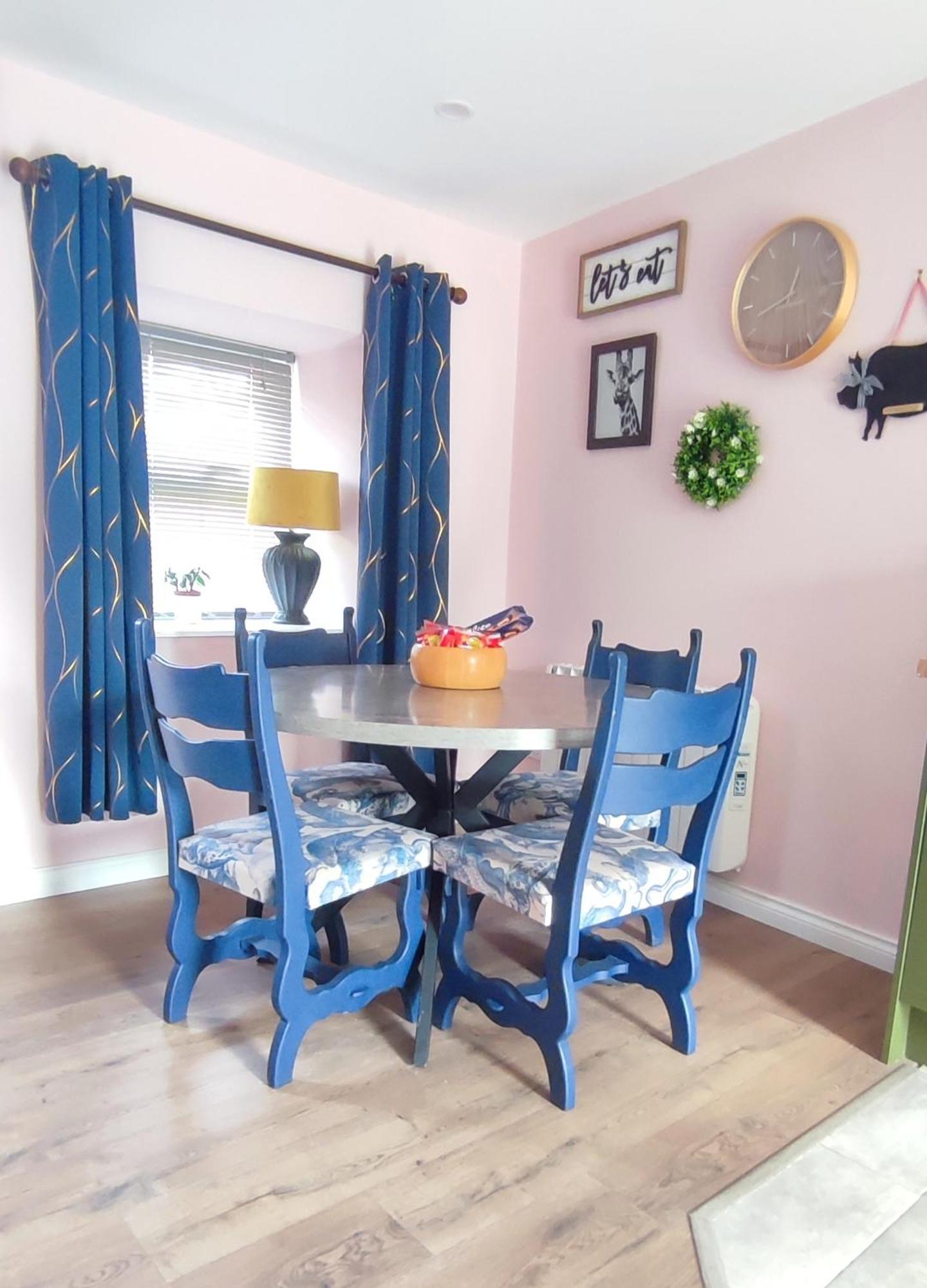 Unboring Let, Ballina, Mayo