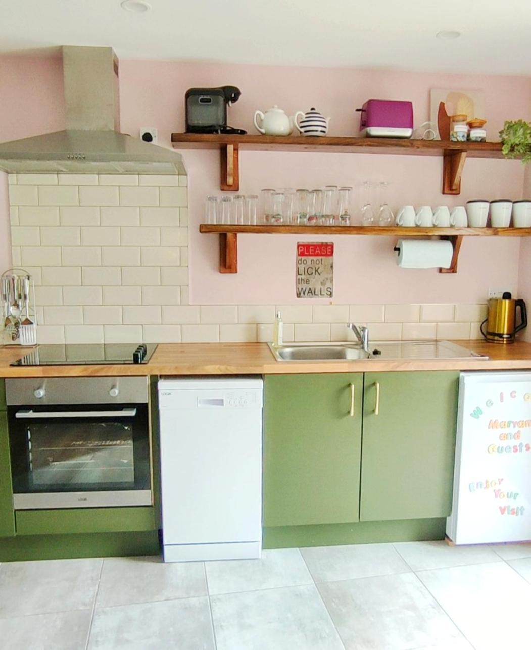 Unboring Let, Ballina, Mayo Ferienhaus *